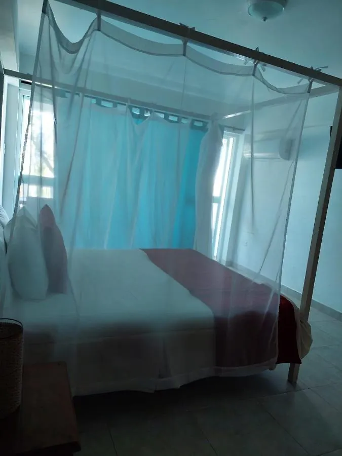 hotel 3 banderas Manzanillo del Mar Cartagena 0*,  Colombia